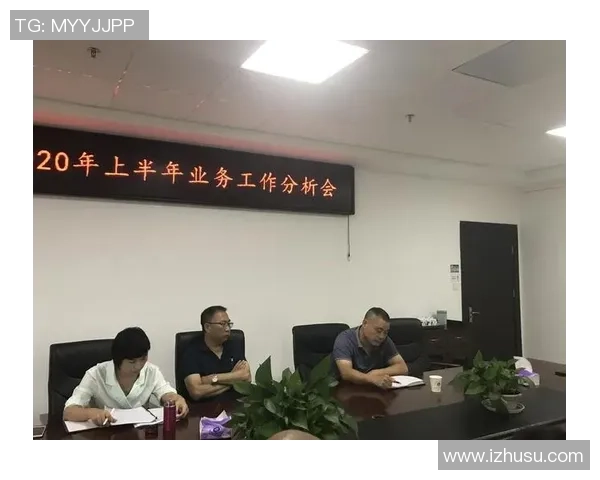 成都乒乓球队在邀请赛中的团队协作表现分析与点评